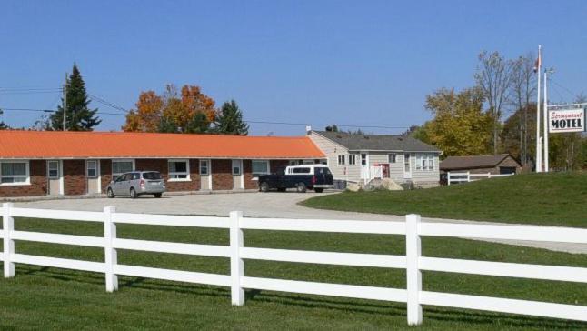 Springmount Motel Owen Sound Exterior foto