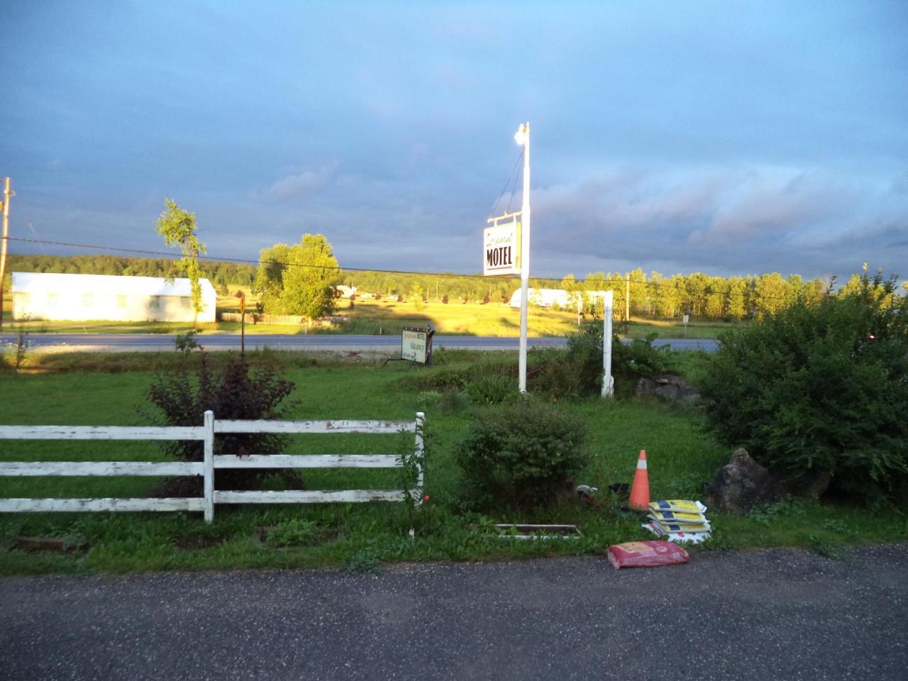 Springmount Motel Owen Sound Exterior foto